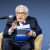Noch immer ist Henry Kissinger bestens informiert über internationale Politik. Er hält Vorträge und gibt Interviews.  