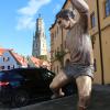 Nördlingen und Gerd Müller: Die Statue des berühmtesten Sohnes der Stadt bleibt weiterhin Diskussionsthema.