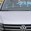Viele Diesel-Fahrer rechnen nach dem Diesel-Skandal mit Wertverlusten ihrer Fahrzeuge. Doch anders als in den USA ziert sich Volkswagen in Deutschland mit Entschädigungen, beklagt der Augsburger Jurist Thomas Möllers. 