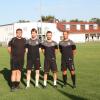 Spielertrainer Daniel Raffler (rechts) und Co-Trainer Roland Hausner (links) präsentieren mit Christoph Bitter (Zweiter von links) und Ivan Mamusa zwei ihrer vier Neuzugänge.