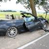Die Beifahrerin des BMW wurde schwer verletzt und musste ins Krankenhaus nach Augsburg gebracht werden. 	
