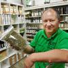 „Den Cannabis-Markt sofort freizugeben, hätte einen gewaltigen Boom erzeugt, kleine Geschäfte wären überrannt worden“, sagt Wenzel Cerveny, der bereits heute Cannabis-Produkte wie CBD-Öle oder Cannabis-Blüten mit geringem THC-Gehalt verkauft. 