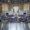 Der Plenarsaal des Bundestages in Berlin. Am Mittwoch wurde hier unter anderem über den Einsatz in Afghanistan debattiert. 