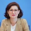 Der Vorschlag des Bundeskabinetts, die Publizistin Ferda Ataman zur Antidiskriminierungsbeauftragten zu machen, stößt auf Kritik. 