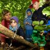 Das Montessori-Kinderhaus Nornheim will als vierte Gruppe einen Waldkindergarten eröffnen. 20 Kinder sollen einen speziellen Bauwagen im Birketwald bekommen, der ihnen als Wärme- und Ausruhort dient. Die Kinder sind Tag für Tag ganzjährig draußen in der Natur. Die Besuche im Wald sind für die Mädchen und Buben schon jetzt erlebnisreiche Ausflüge. Sie lernen viel über Flora und Fauna und können im Freien toben.