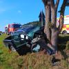 Zwischen Oberroth und Babenhausen hat sich am Freitagnachmittag ein schwerer Unfall ereignet. Ein Autofahrer wurde so schwer verletzt, dass er im Krankenhaus starb.