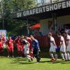 Am vergangenen Sonntag hatten sie sich beim Spiel gegen den FC Illerkirchberg alle wieder vor der „Schlinge“ getroffen: Die Kicker und die Freunde des SV Grafertshofen. In der neuen Saison wird es ein Wiedersehen geben.  	