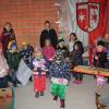 Die Kinder führten ein Singspiel über die Entstehungsgeschichte des Kindergartens auf. Der Franziskus-Kindergarten Klosterlechfeld 