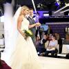 Bei mehreren Modenschauen konnten sich Interessierte am Wochenende in der WWK-Arena in Augsburg zum Thema Hochzeit informieren und inspirieren lassen. 	