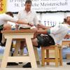 Am Sonntag wurde die Deutsche Fingerhakler-Meisterschaft in Pflugdorf/Stadl ausgetragen. Das Bild zeigt den Schwergewichtskampf zwischen Michael Schwarzwalder (links) und Florian Ruhdorfer. 