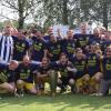 Der SV Ehingen-Ortlfingen hat mit einem Sieg am letzten Spieltag den Meistertitel in der A-Klasse Nordwest aufgrund des besseren direkten Vergleiches mit dem punktgleichen SC Biberbach unter Dach und Fach gebracht. Traditionell wurde darauf aus einem alt-ehrwürdigen Pokal angestoßen.