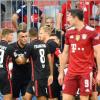 Robert Lewandowski musste den Frankfurter beim Jubeln zusehen.