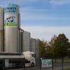 Die Milchwerke Bad Wörishofen GmbH werden von weit über 500 Lieferanten mit Milch versorgt. Im Tarifstreit drohen nun längere Streiks in dem Unternehmen. 