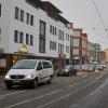 Die Bürgermeister-Aurnhammer-Straße ist die zentrale Geschäftsstraße in Göggingen. Sie soll schöner werden – doch die Planungen sollen aus Geldmangel verschoben werden. 	