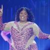 Die US-amerikanische Sängerin Lizzo auf der Bühne der Barclays Arena in Hamburg.