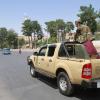 Herat: Taliban-Kämpfer sitzen auf der Ladefläche eins Pick-ups. Die militant-islamistischen Taliban setzen ihren Vormarsch in Afghanistan fort und rücken dabei immer näher an die Hauptstadt Kabul heran 