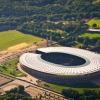 In der Diskussion um ein eigenes Stadion für Hertha BSC hat Berlins Sportsenator einen Umbau des Olympiastadions ins Gespräch gebracht.