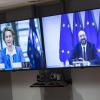 Charles Michel, Präsident des Europäischen Rates, spricht per Videoschalte mit EU-Kommissionschefin Ursula von der Leyen.