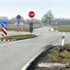 Die Kreuzung zwischen Weil und Pestenacker soll im Zuge des Ausbaus der Staatsstraße 2025 entschärft werden und versetzte Übergänge erhalten. 