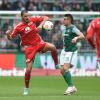 Auch mit Startelf-Rückkehrer Leonardo Bonucci (l) musste Union die nächste Niederlage einstecken.