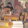 Beim Musikantentreffen im Gasthaus Sonne in Staudheim erfreuten etliche Musikanten die Gäste: (von links) Hans Löffler aus Daiting, Walter Stumpf aus Schwäbisch Hall, Hans Käfer aus Schönesberg, Erna Ansbacher aus Bayerdilling und Willi Strobel aus Oberndorf.  