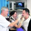 Mit der Laryngoskopie können Störungen im Schluckablauf leicht erkannt und durch Videoaufnahme dem Patienten demonstriert werden. Foto: Fachklinik