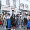 84 Meringerinnen und Meringer reisen nach Frankreich.  Gala-Diner, Festkonzerte und ein besonderes Geschenk sind Höhepunkte des Besuchs.