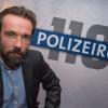 Im Polizeiruf am Sonntag löst  Lucas Gregorowicz als Kriminalhauptkommissar Adam Raczek seinen Vorgänger, Dorfpolizist Horst Krause, ab.