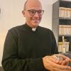 Im Herbst zog Merings neuer Pfarrer Florian Markter mit seinem Hamster Anselm in die Marktgemeinde.