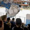Eishockey Bayernliga: HC Landsberg - EHC Waldkraiburg: Feature Fans Zuschauer Fahnen