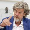 Bergsteiger Reinhold Messner kann nach eigenen Worten nicht schwimmen.