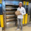 Julian Kasprowicz von der gleichnamigen Bäckerei in Pähl macht sich Gedanken über die explodierenden Energie- und Rohstoffpreise in seiner Branche.