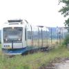 Die Initiative Fuchstalbahn hat bereits mehrere touristische Sonderfahrten veranstaltet. Unser Foto zeigt den Haltepunkt Asch-Leeder.  
