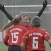 Grund zum Jubeln hatten die Fußballfrauen des FSV Wehringen nach dem 6:1-Sieg gegen Mönstetten. 