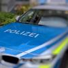 Die Polizei ermittelt wegen eines Einbruchs in Augsburg.