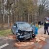 Bei einem Unfall nahe Harburg wurden drei Menschen verletzt. 