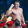 Wladimir Klitschko jubelt 2013 in der SAP-Arena in Mannheim über seinen Sieg.