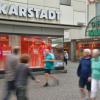 Der Deutsche Städte- und Gemeindebund fürchtet weitere Schließungen, Leerstand sowie das Wegbrechen von Ankerpunkten – vor allem, wenn auch viele Filialen der angeschlagenen Warenhauskette Galeria Karstadt Kaufhof schließen sollten. 