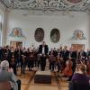 Gerhard Fackler und sein Orchester Neue Schwäbische Sinfonie begeisterten in Wettenhausens Kaisersaal.