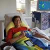 Dreimal in der Woche muss Nicole Andree an das Dialysegerät angeschlossen werden – ohne die Maschine zur Blutreinigung wäre die 59-Jährige längst gestorben. Sie wartet seit sieben Jahren vergeblich auf eine Spenderniere. 