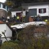 Tragödie auf der BlumeninselAuf der Insel Madeira stürzte am Mittwochabend östlich der Hauptstadt Funchal ein Reisebus ab. Der Fahrer hatte in einer Kurve die Kontrolle über das Fahrzeug verloren. Den ersten Angaben zufolge starben dabei 28 Touristen, darunter auch deutsche Urlauber.  	