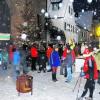 Advents- und Winterstimmung rund um das Heim des Alpenvereins Donauwörth in der Hadergasse. Die Walker und Spaziergänger sind zufrieden. Fotos (3): Sisulak