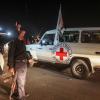 Ein Fahrzeug des Roten Kreuzes kommt an der Grenze von Rafah im südlichen Gazastreifen an.