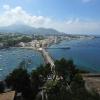 Blick über Ischia vor dem Beben - die Insel im Golf von Neapel ist neben Capri eines der wichtigsten Tourismusziele der Region.