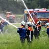 Die Nachwuchskräfte der Feuerwehren Schwabmünchen, Hiltenfingen, Mittelstetten, Mindelheim und Siebnach beweisen bei einer Jugendübung ihr Können.