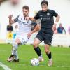 Hat sich bereits in seinen ersten Monaten beim FC Ehekirchen zu einem wichtigen Baustein innerhalb des Teams entwickelt: Markus Kugler (links). Foto: Daniel Worsch