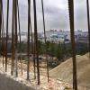 Bau einer Siedlung in Ramat Shlomo, im Hintergrund ist Jerusalem zu sehen.