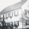 Pfarrer Johannes Bauer hatte vor 100 Jahren die Idee, in Elchingen einen Krankenpflegeverein zu gründen. Das Haus des Oberelchinger Braumeisters Josef Eisenlauer wurde vom Verein 1911 als erstes Schwesternhaus angemietet.  