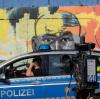 Für die Polizei war er einer der berüchtigtsten Kriminellen Berlins, für andere ein Idol. Tage, nachdem Nidal R. ermordet wurde, taucht am Tempelhofer Feld ein Graffiti auf. 