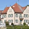 Die Villa Barbara in Gunzenheim muss saniert werden. Die Ursache für die Setzungen muss noch ermittelt werden.  	